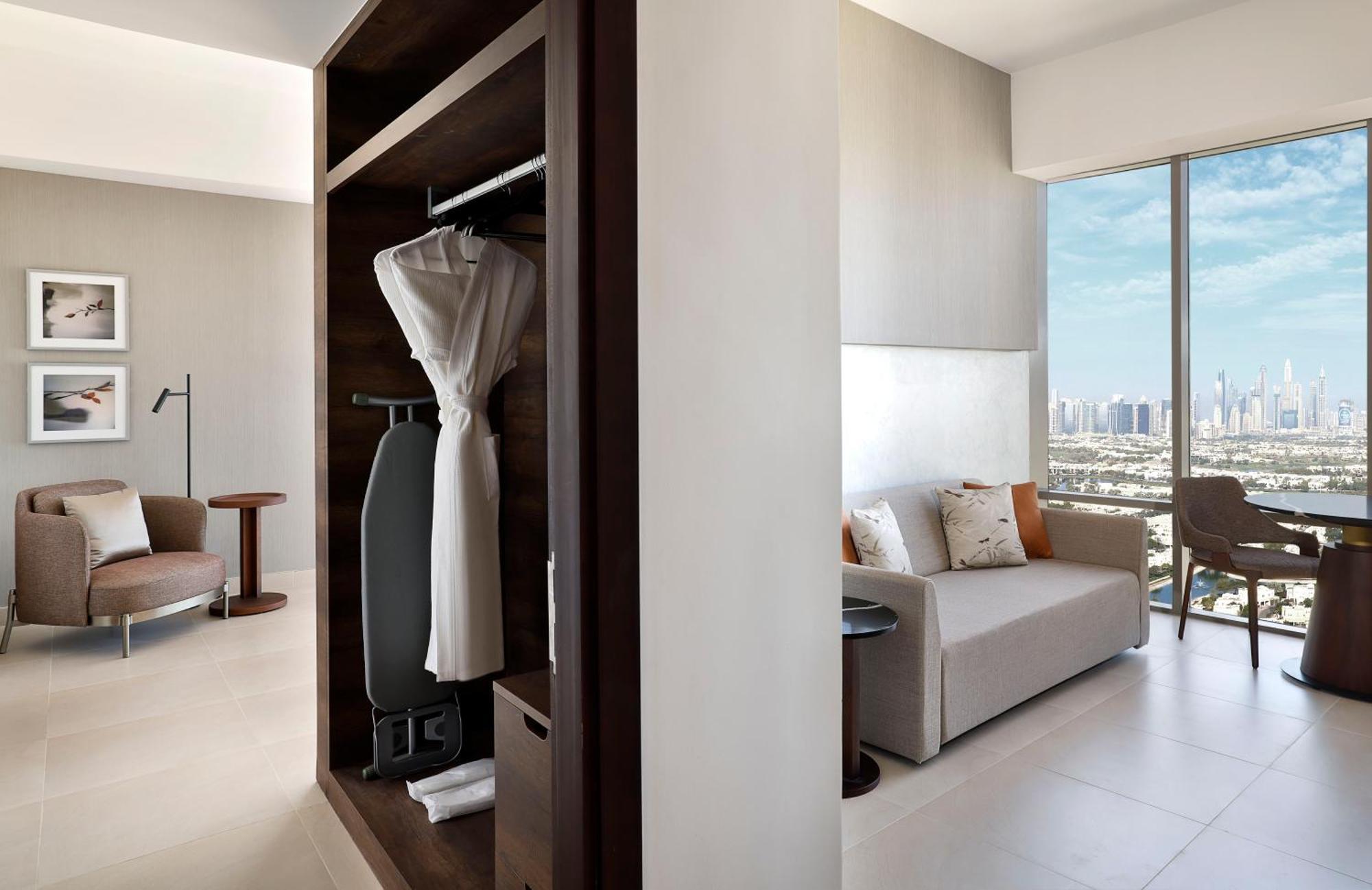 Hotel Local Dubai At Jumeirah Village Triangle Eksteriør billede